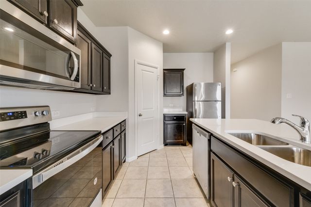 711 Durango Lane, Cleburne, TX 76033