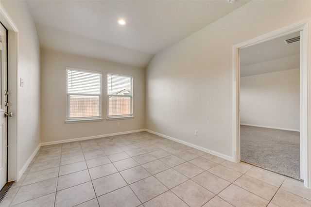 711 Durango Lane, Cleburne, TX 76033