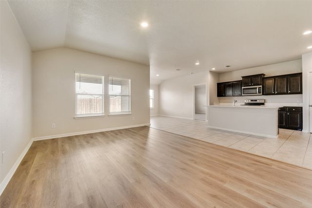 711 Durango Lane, Cleburne, TX 76033