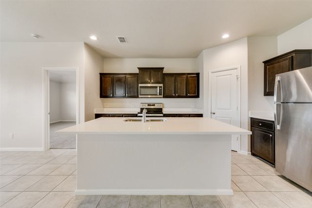 711 Durango Lane, Cleburne, TX 76033