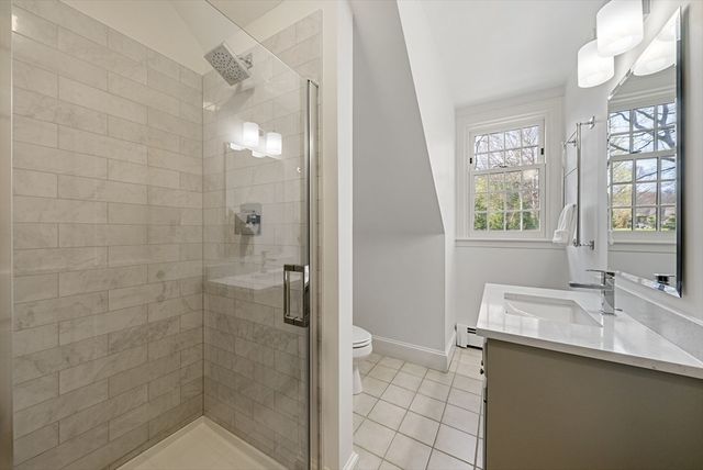 23 Old Farm Rd, Hopkinton, MA 01748