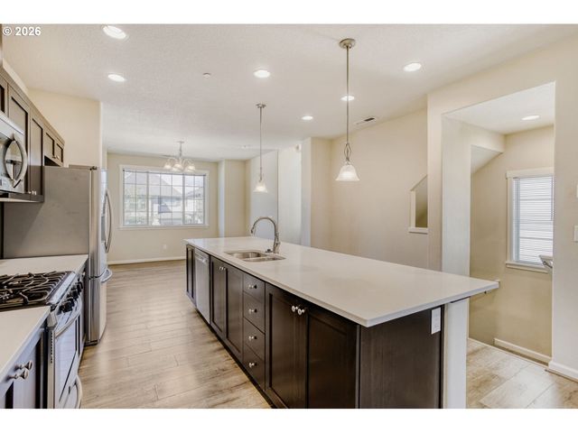 13182 Sw AUBERGINE Ter, Sherwood, OR 97140