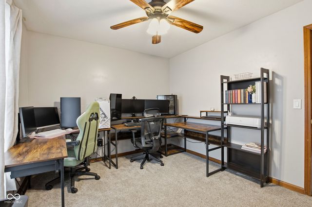 11066 N Eagles Nest Court, Fairland, IN 46126