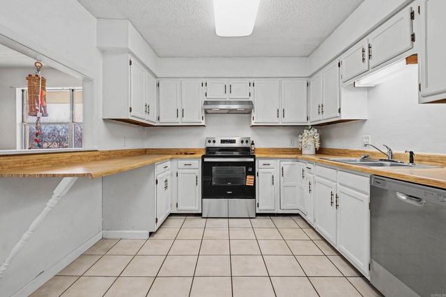 220 Cooper Street, Hot Springs, AR 71913