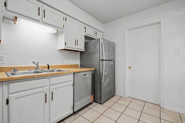 220 Cooper Street, Hot Springs, AR 71913