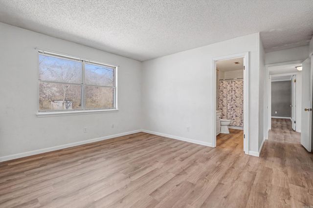 220 Cooper Street, Hot Springs, AR 71913