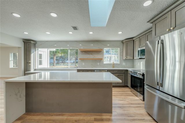 149 S MELLONVILLE AVENUE, Sanford, FL 32771