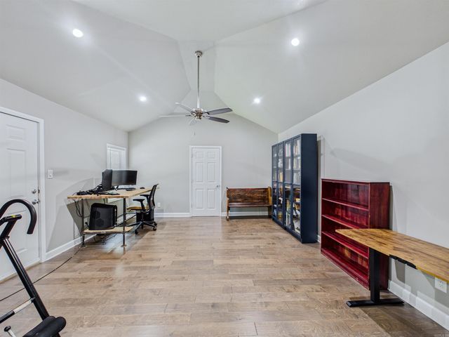 9 Golden Oak Cove, Little Rock, AR 72212