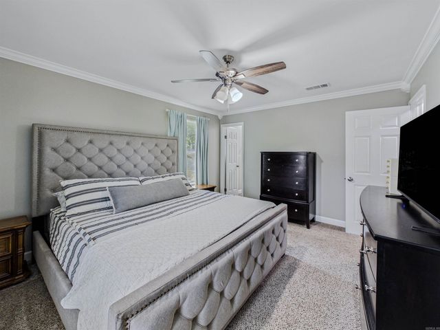 9 Golden Oak Cove, Little Rock, AR 72212