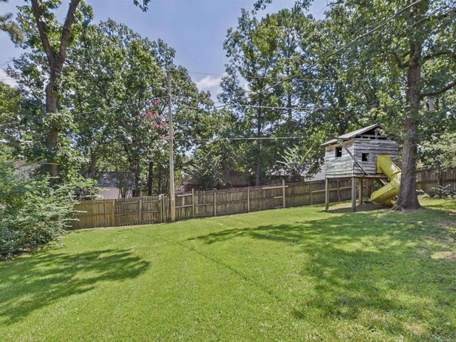 9 Golden Oak Cove, Little Rock, AR 72212