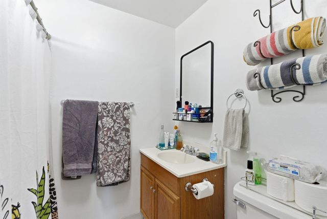403 E Sanson Ave, Spokane, WA 99208
