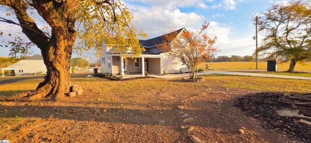 19 Holcombe Road, Piedmont, SC 29673