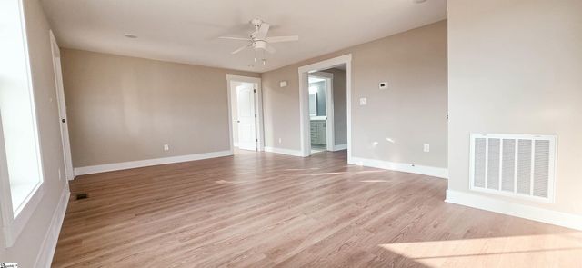 19 Holcombe Road, Piedmont, SC 29673