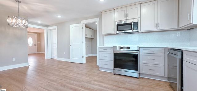 19 Holcombe Road, Piedmont, SC 29673