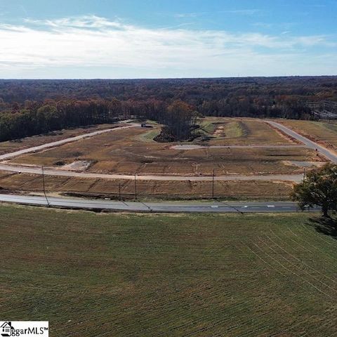 19 Holcombe Road, Piedmont, SC 29673