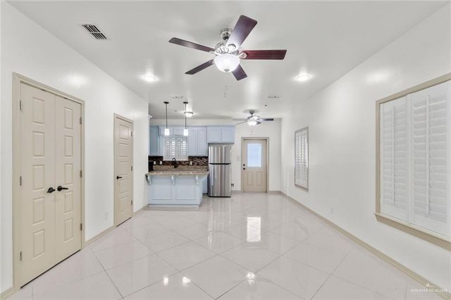 1200 E Pineridge Avenue 4, Mcallen, TX 78503