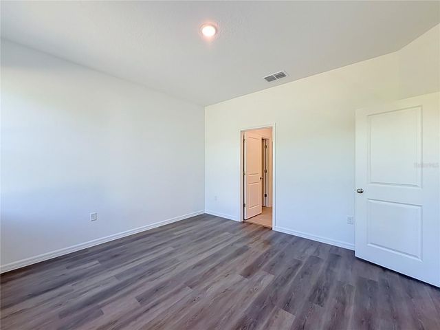 110 FRUITWOOD AVENUE, Eustis, FL 32726