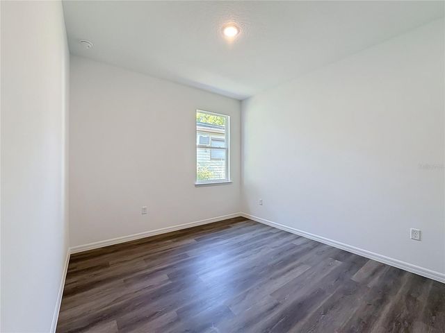 110 FRUITWOOD AVENUE, Eustis, FL 32726