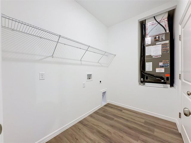 110 FRUITWOOD AVENUE, Eustis, FL 32726