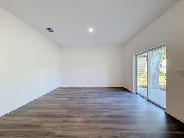 110 FRUITWOOD AVENUE, Eustis, FL 32726