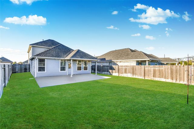 7419 French Quarter Court, Fulshear, TX 77441