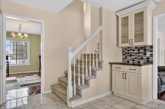 6857 Bridgemont Drive, Canton, MI 48187