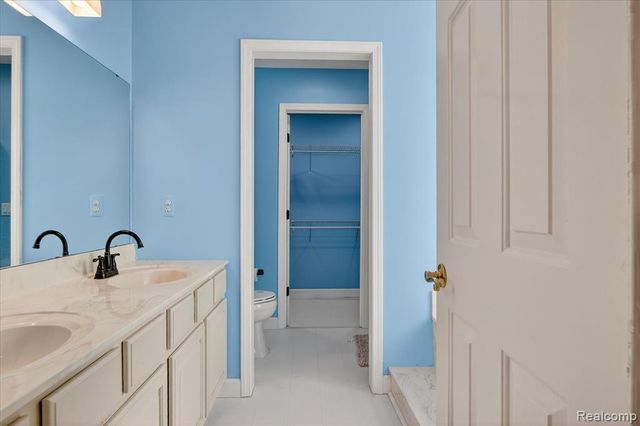 6857 Bridgemont Drive, Canton, MI 48187