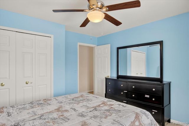 6857 Bridgemont Drive, Canton, MI 48187