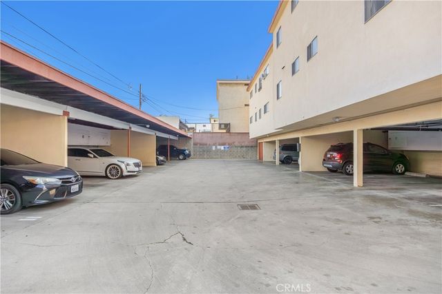 4055 W 129th St, Hawthorne, CA 90250