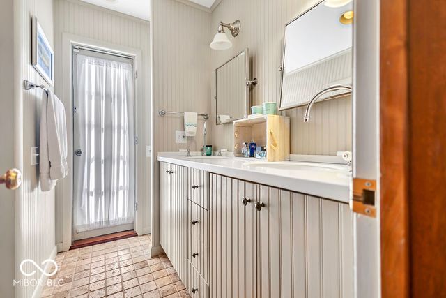 7600 N Blue Heron Drive, Unionville, IN 47468