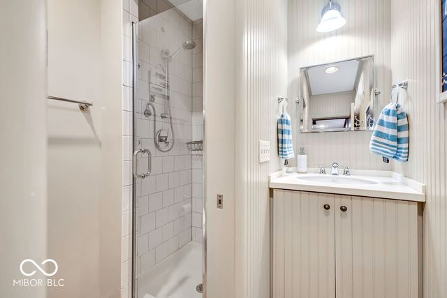 7600 N Blue Heron Drive, Unionville, IN 47468