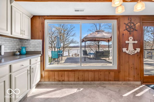 7600 N Blue Heron Drive, Unionville, IN 47468