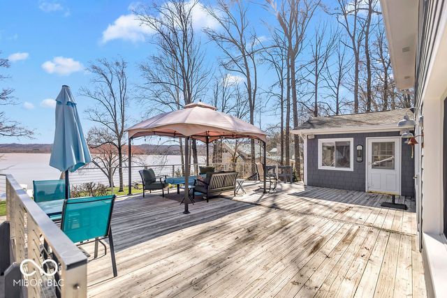 7600 N Blue Heron Drive, Unionville, IN 47468