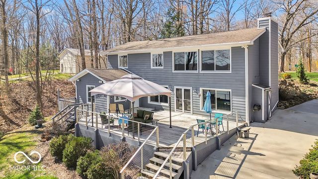 7600 N Blue Heron Drive, Unionville, IN 47468