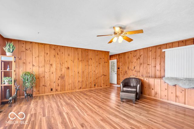 7600 N Blue Heron Drive, Unionville, IN 47468