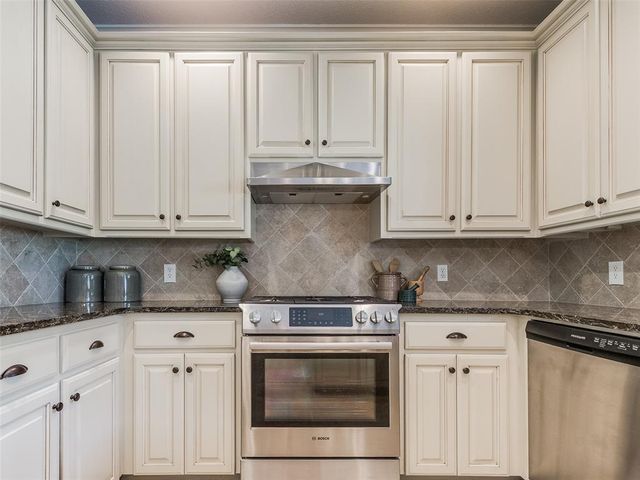 2812 Shady Tree Lane, Edmond, OK 73013