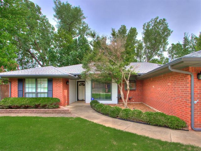 2812 Shady Tree Lane, Edmond, OK 73013