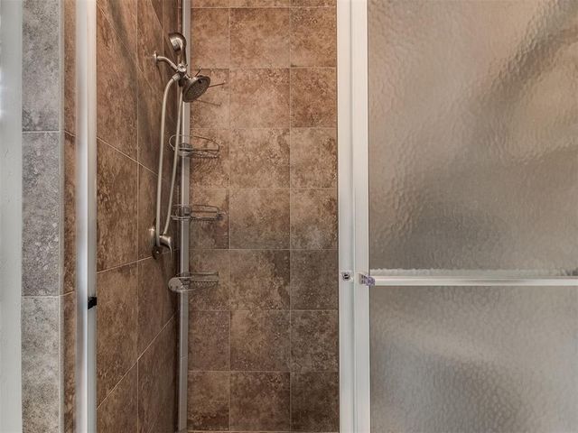 2812 Shady Tree Lane, Edmond, OK 73013