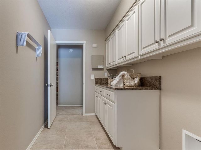 2812 Shady Tree Lane, Edmond, OK 73013