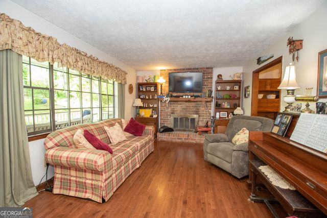 1972 Cox Drive, Austell, GA 30168
