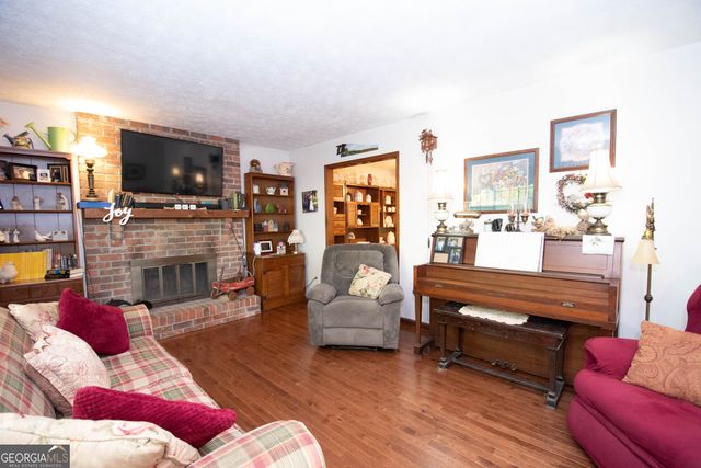 1972 Cox Drive, Austell, GA 30168