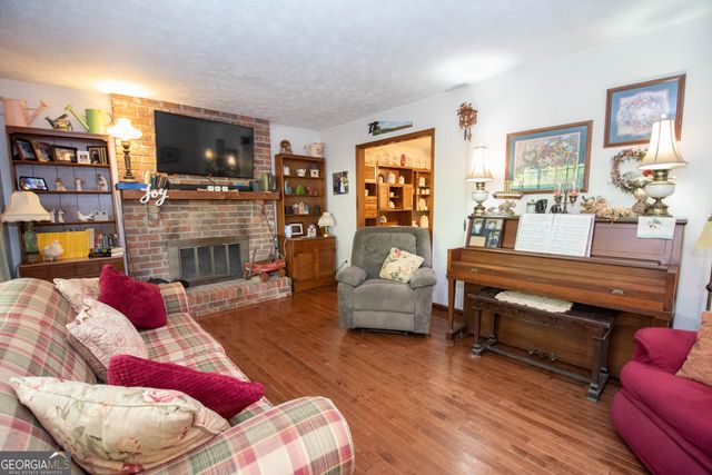 1972 Cox Drive, Austell, GA 30168