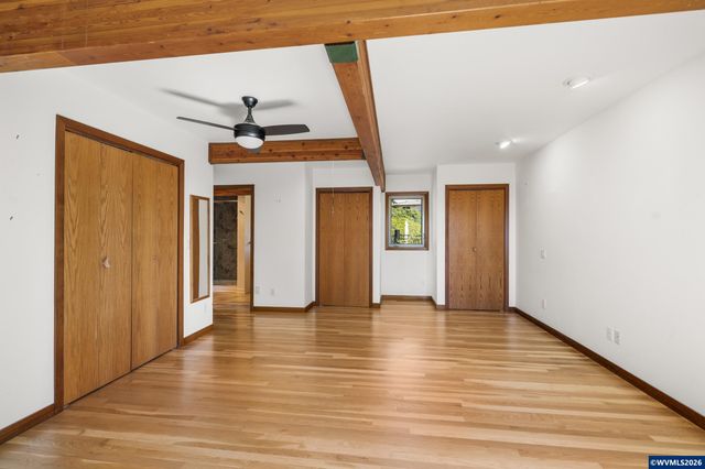 3460 Eola Dr NW, Salem, OR 97304