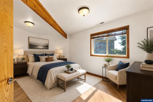 3460 Eola Dr NW, Salem, OR 97304