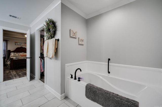 5601 Rope Trail, Jacksonville, AR 72076