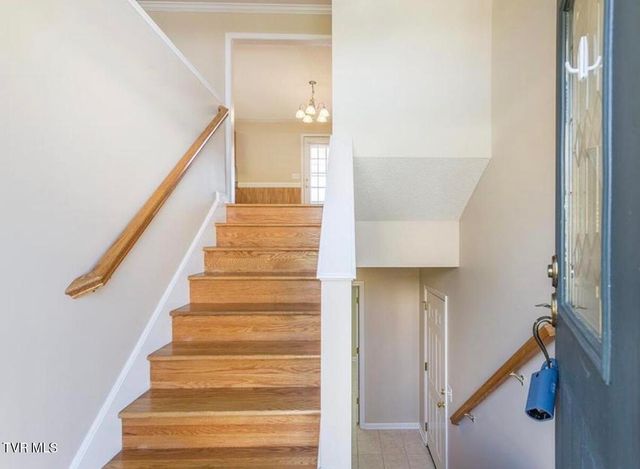 278 Stone Edge Circle, Kingsport, TN 37660