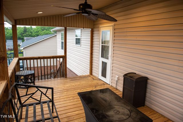 278 Stone Edge Circle, Kingsport, TN 37660