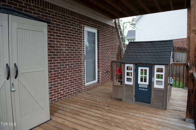 278 Stone Edge Circle, Kingsport, TN 37660