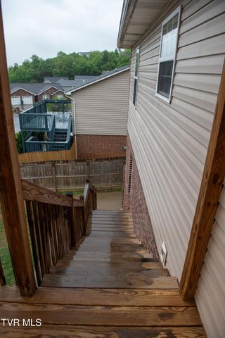 278 Stone Edge Circle, Kingsport, TN 37660