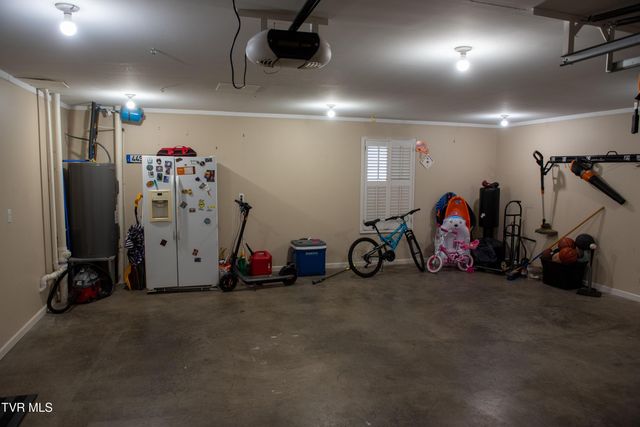 278 Stone Edge Circle, Kingsport, TN 37660